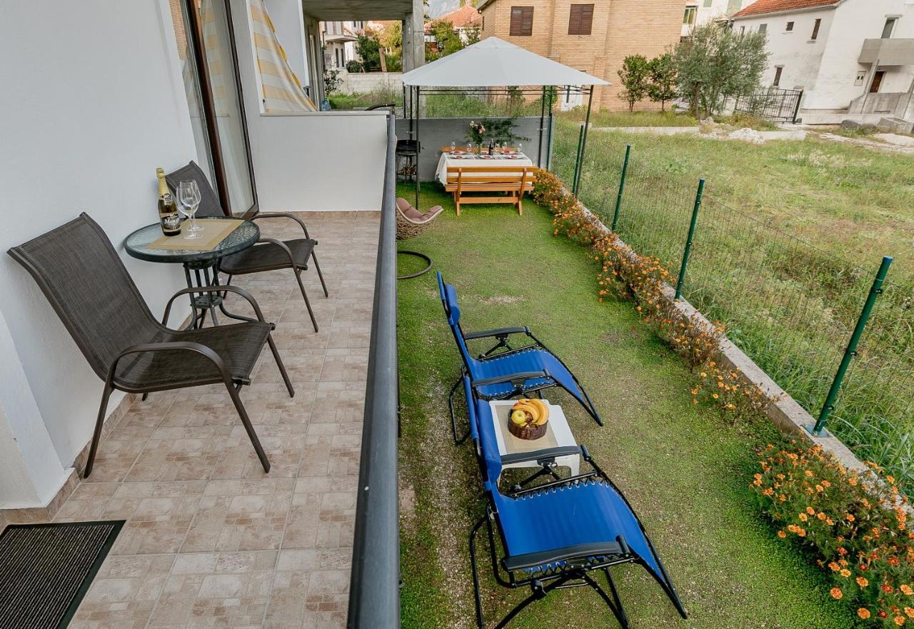Apartments Gudelj Kamenari Εξωτερικό φωτογραφία